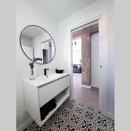 Apartamento Céntrico Piso Reformado Con Vistas A La Bahía Santander